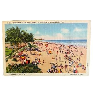 Vintage Linen Postcard Miami Beach Florida Beach Ocean‎ Curt Teich & Co